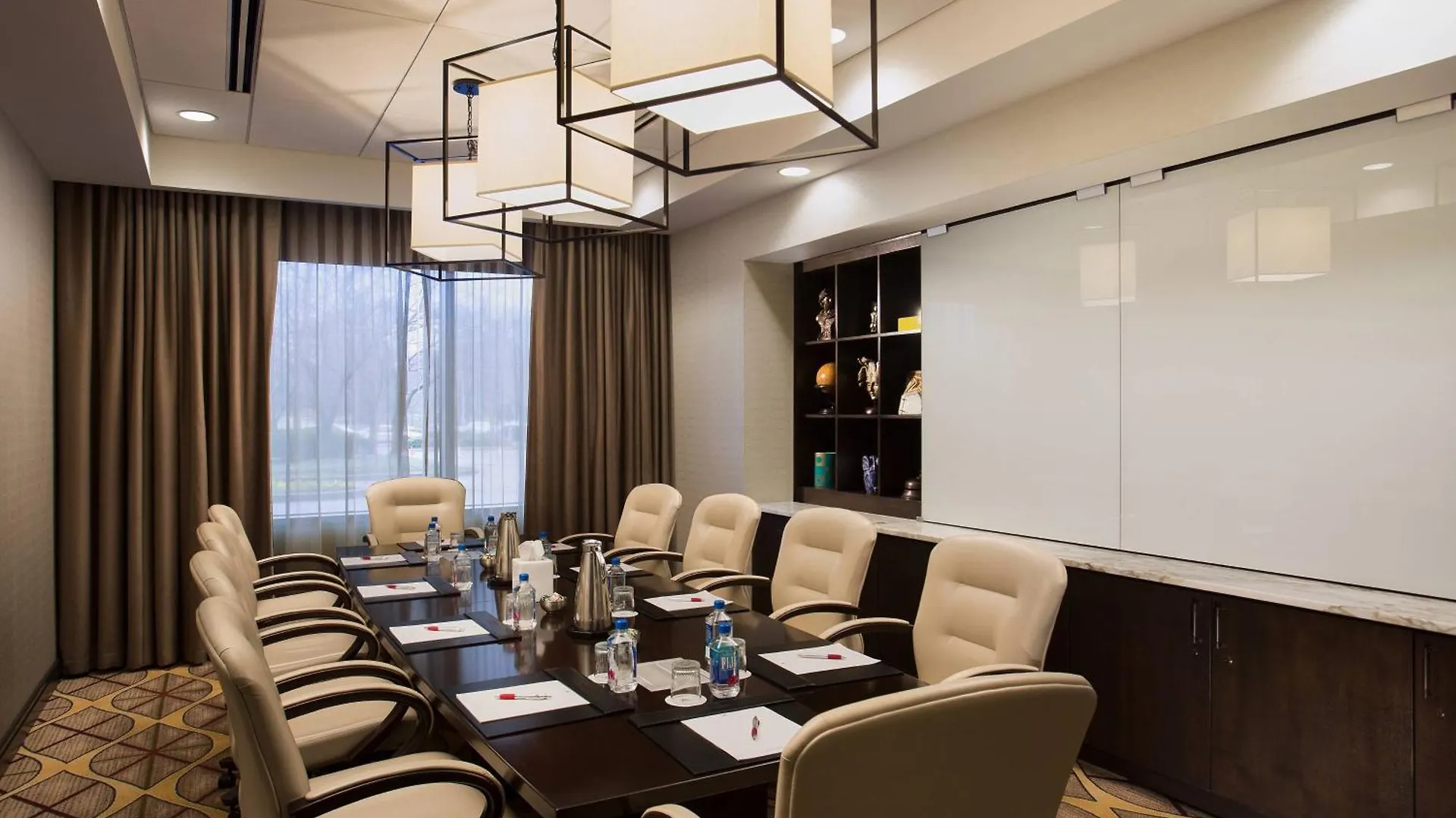 Nashville Marriott At Vanderbilt University Hotel
