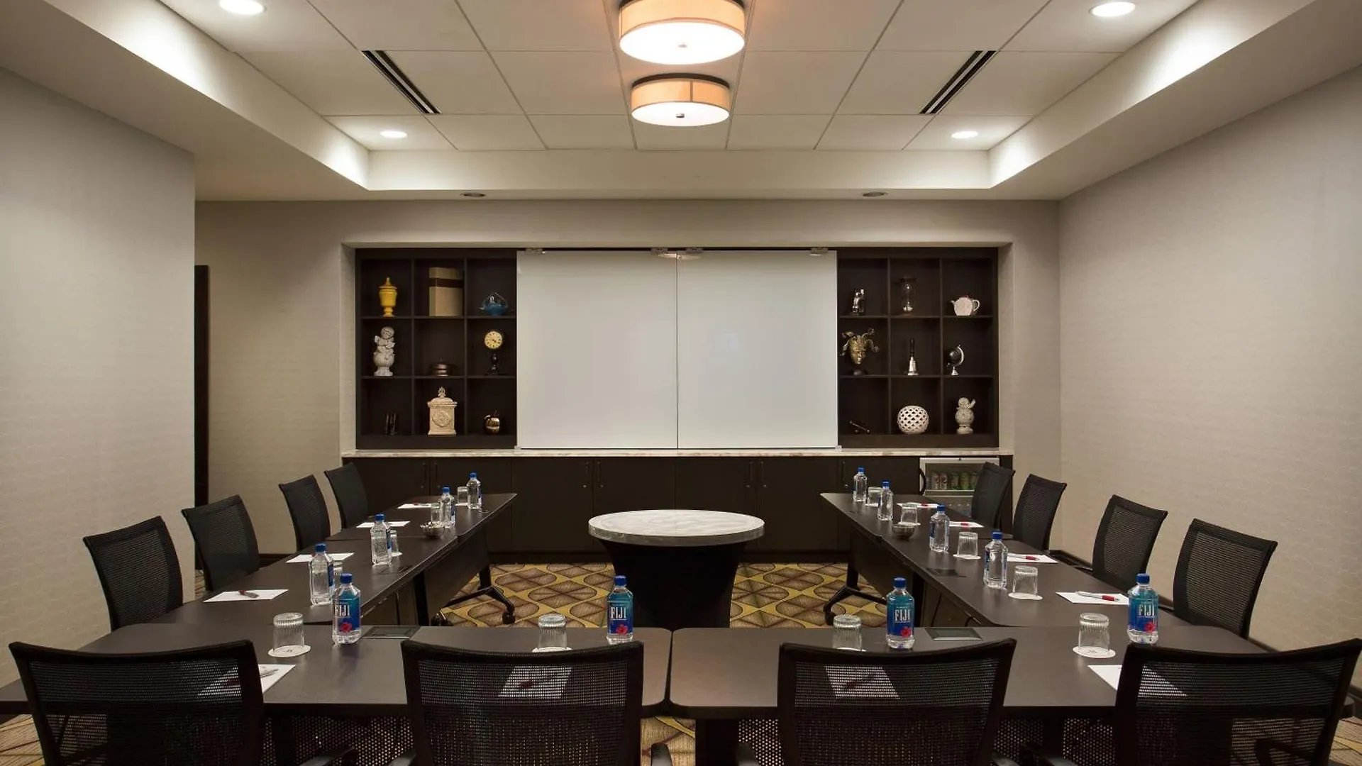 Nashville Marriott At Vanderbilt University Hotel